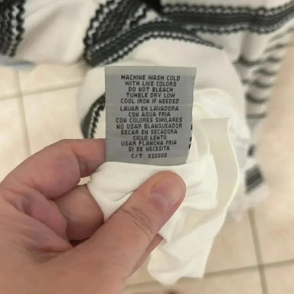 Danny and Nicole Size 6 Dress - Picture 11 of 12